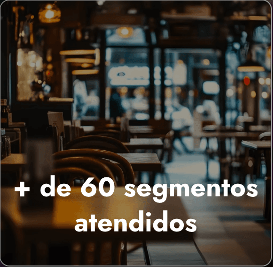 Ambiente comercial com a métrica de mais de 60 segmentos atendidos